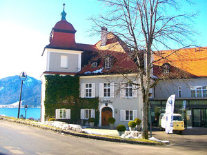 Außenfassade "Schloß Bar"