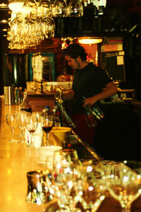 Cafészenen Pyrenäen, copyright Nathalie Arun