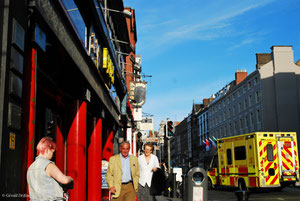 Passants à Dublin