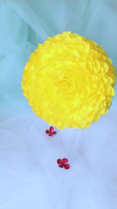 Rose pompon  en papier création atelier Maria'S