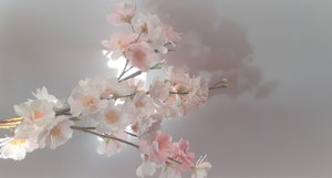 Création papier crépon, petite branche de fleurs cerisier, pour faire cette réalisation en plusieurs étapes faut être disponible et passionné  