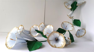 guirlande de campanules en papier