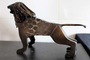 DISPONIBLE A LA VENTE /  LION