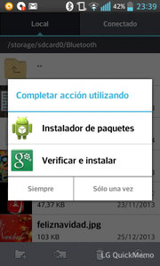 Al abrir el archivo puede que te pregunte con qué aplicación quieres instalar la nueva app. Tu elección es indiferente. Nosotros lo haremos con "Instalador de paquetes"
