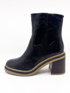 Softwaves model nr 05 - € 220.00