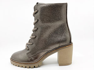 Softwaves model Nr 03 - € 200.00