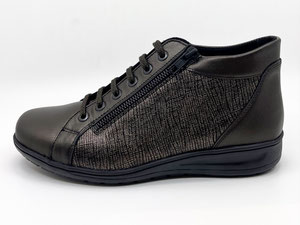 Solidus model nr 20 - € 210.00 (uitneembaar voetbed)