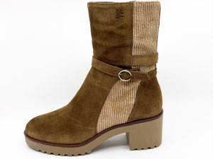 DL Sport model nr 14 - € 215.00 (uitneembaar voetbed)