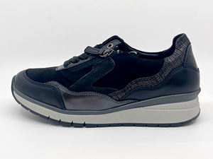 Gabor Model nr 32 - € 140.00 H-Wijdte (uitneembaar voetbed)