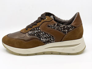 DL Sport model nr 18 - € 185.00 (uitneembaar voetbed)