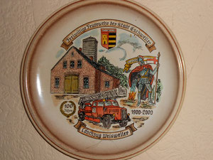 Geschenk der Freiwilligen Feuerwehr, Löschzug Weisweiler anlässlich ihres 100 - jährigen Jubiläums