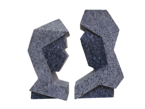Close Connection - Apart, en toch samen - graniet 40x45x12 cm(verkocht- bronzen uitvoering beschikbaar)