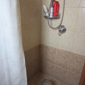 Parents showerbathroom