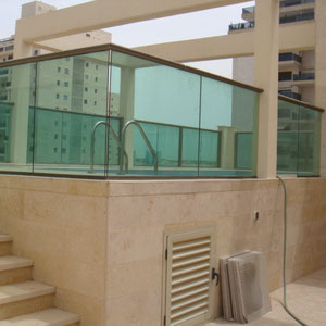 vers la piscine