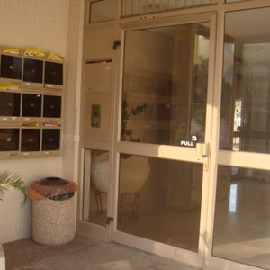 Entrée d'immeuble