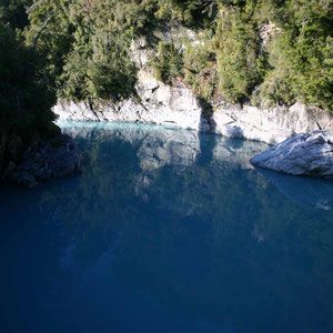 Türkises Wasser an der Hokitika Gorge