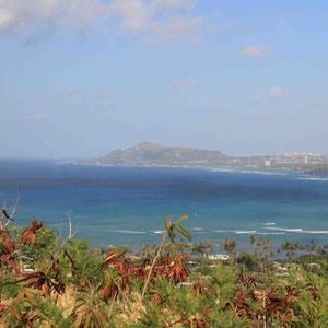 Blick vom Hanauma Bay Crater zum "Diamond Head"