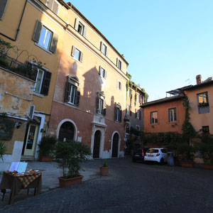 Platz in Trastevere