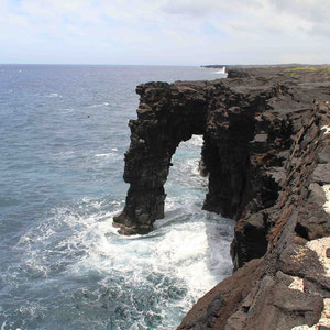 See-Arch am Ende der Chain of Craters Road