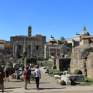 Via Sacra im Forum Romanum