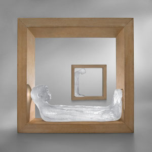 ImRahmen, Ofenguss, optisches Glas, Lärchenholz, ca. 20x20x5 cm, Foto: Markus Steur