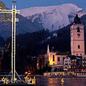 Weihnachtsmarkt am Wolfgangsee. Ein Muß für jeden der Weihnachtmärkte liebt.
