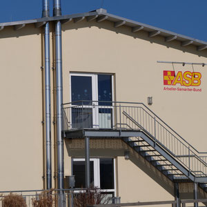 Edelstahl Schornstein / Kamin - Pflegeheim / Altenheim