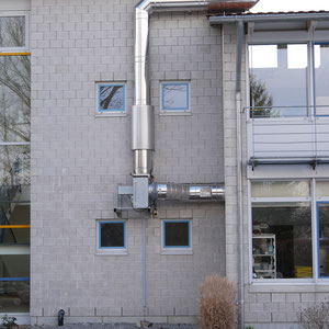 Edelstahl Schornstein / Kamin - Schule / Mensa