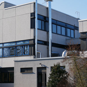 Edelstahl Schornstein / Kamin - Schule / Mensa