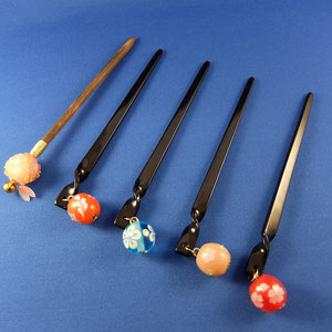 Japanese Kanzashi HairStick Made With Ribbon Fabric And Wooden Stick