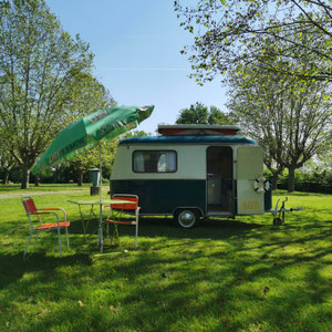 Caravane pour 1 personne en camping