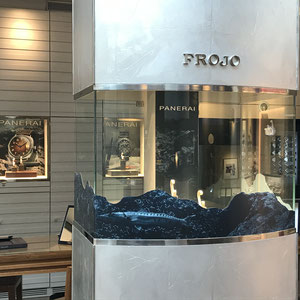 Panerai / visuels pour vitrine et PLV à partir d'une charte existante