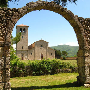 Resti dell'Abbazia benedettina di S. Vincenzo al Volturno