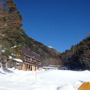 今日はすっきり青空と甲斐駒でした。