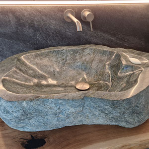Lavabo aus Allalin Gabbro