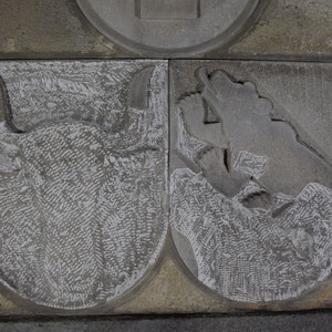 Sustenpass, Restaurierung der Wappen im Scheiteltunnel, André Iseli Steinmetz