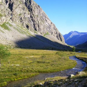 Ecrins : refuge de l'Alpe de Villard d'Arêne - AU BOUT DES PIEDS