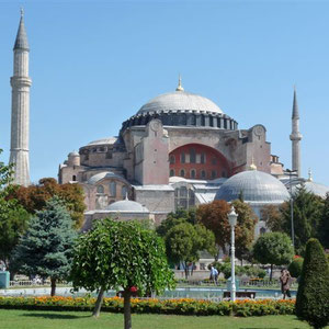 Hagia Sophia ... von außen ...