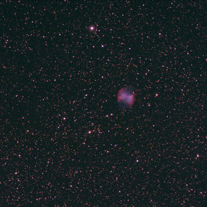 M27 o Nebulosa Dumbbell Dos Tomas de 400seg. y 600seg. ISO 100 calibradas y apiladas con DSS y precesadas con PixIsight Canon EOS300D y Takahashi fs102 ns F8 sobre EQ6