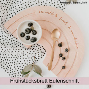 Frühstücksbrett Eulenschnitt bei zauberhaft Holz.Perle.Kind.