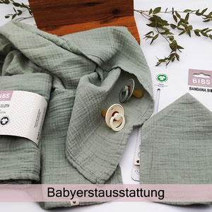 hochwertige Babyerstausstattung, Geburtsgeschenk, Babygeschenk zauberhaft Holz.Perle.Kind.