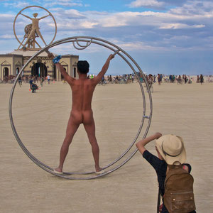 Burning Man, das exzentrische und weltweit einzigartige Kultfestival der Hippies und Freaks