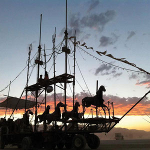 Burning Man, das exzentrische und weltweit einzigartige Kultfestival der Hippies und Freaks