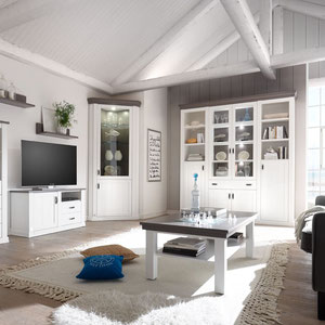 Sylt Living- Wohnraum im modernen Design für Möbelhandel und Möbelhersteller – präsentiert durch die Vertriebsvertretung Marco Krüll.