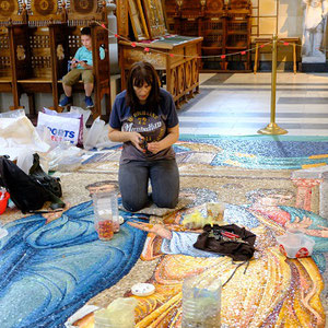 Mosaiklegerin in der Sankt Markus Kathedrale