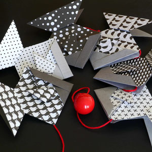 2. Mobile origami graphique