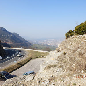 Ergens daar is die mooie brug van Millau