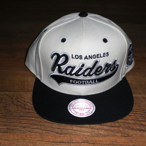 AUSVERKAUFT / SOLD OUT - NFL Los Angeles Raiders Mitchell & Ness Snapback Cap (Neuware)