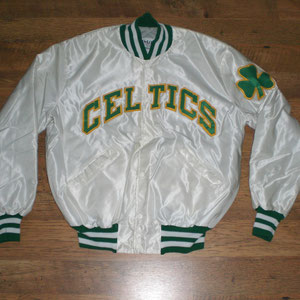 AUSVERKAUFT / SOLD OUT - NBA Boston Celtics DeLong Jacke (Gebraucht)