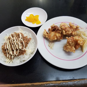 鶏の唐揚げ